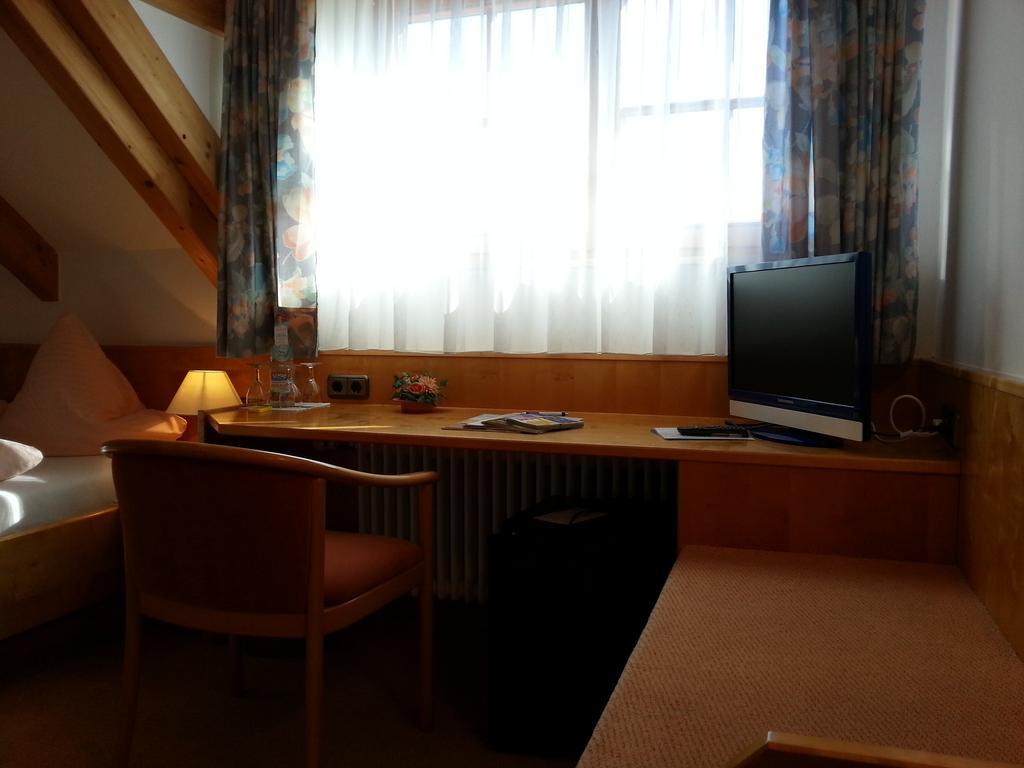 Hotel Seewirt ノネンホルン 部屋 写真