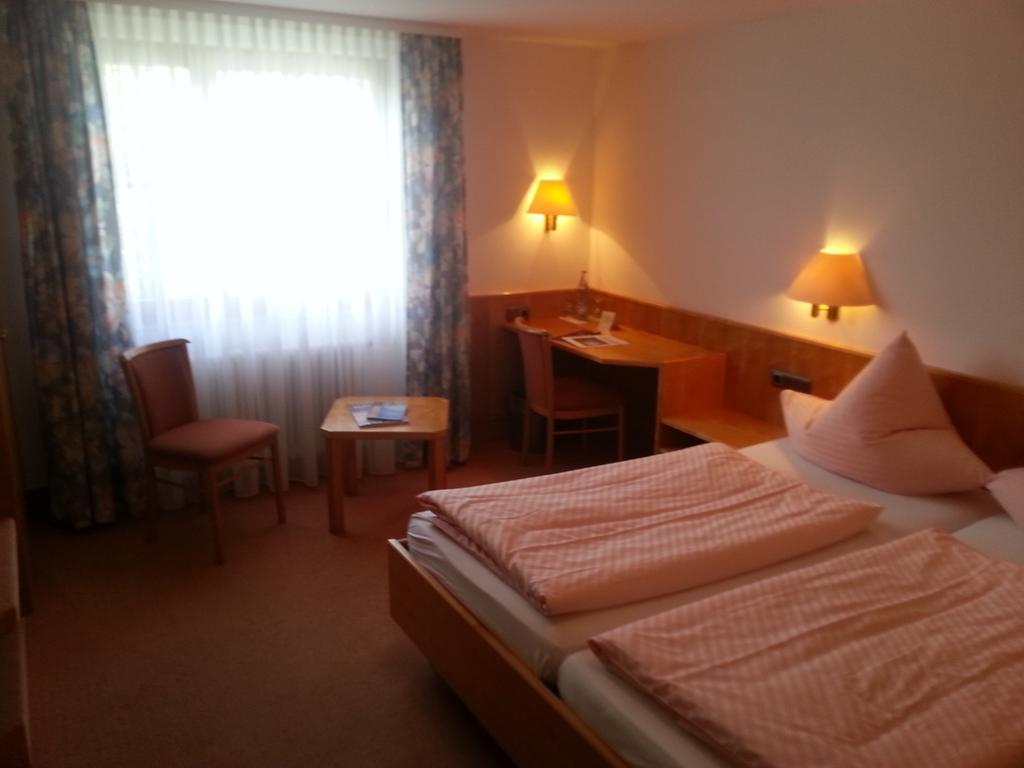 Hotel Seewirt ノネンホルン 部屋 写真