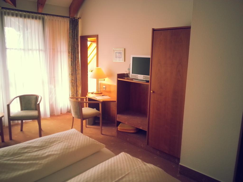 Hotel Seewirt ノネンホルン 部屋 写真