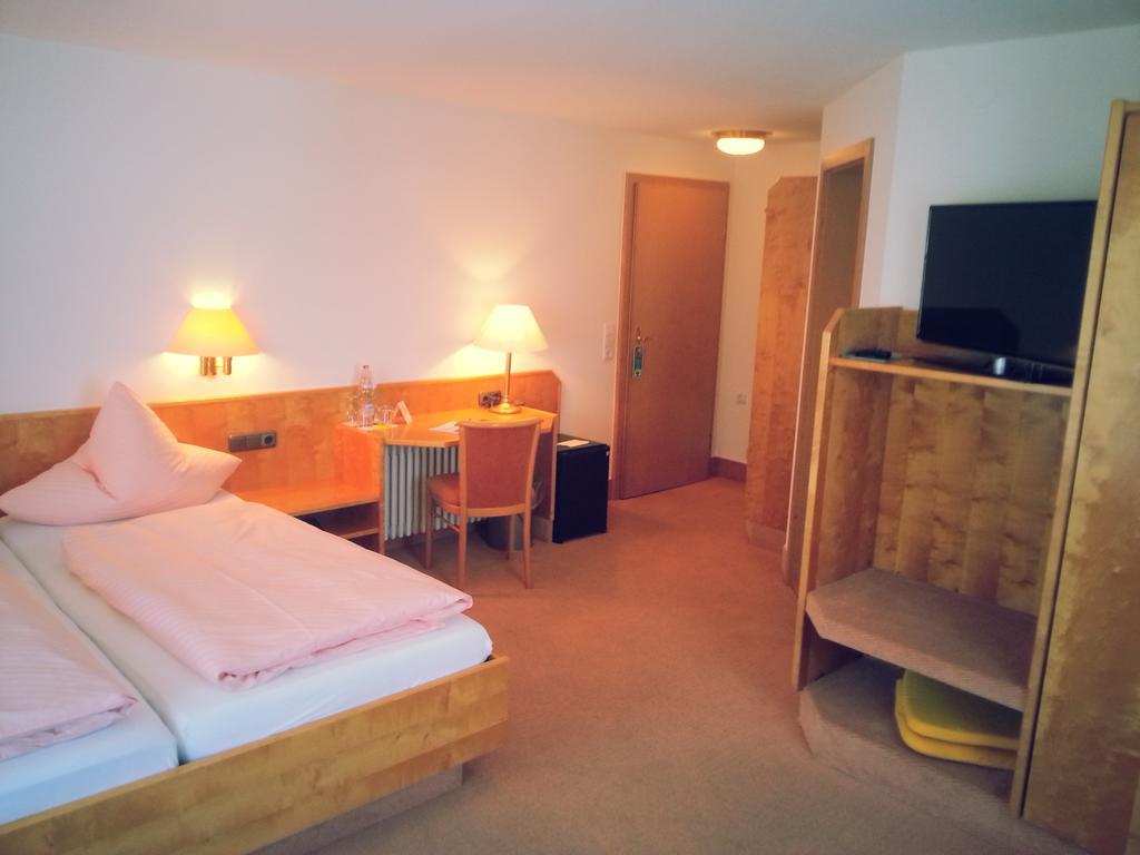 Hotel Seewirt ノネンホルン 部屋 写真