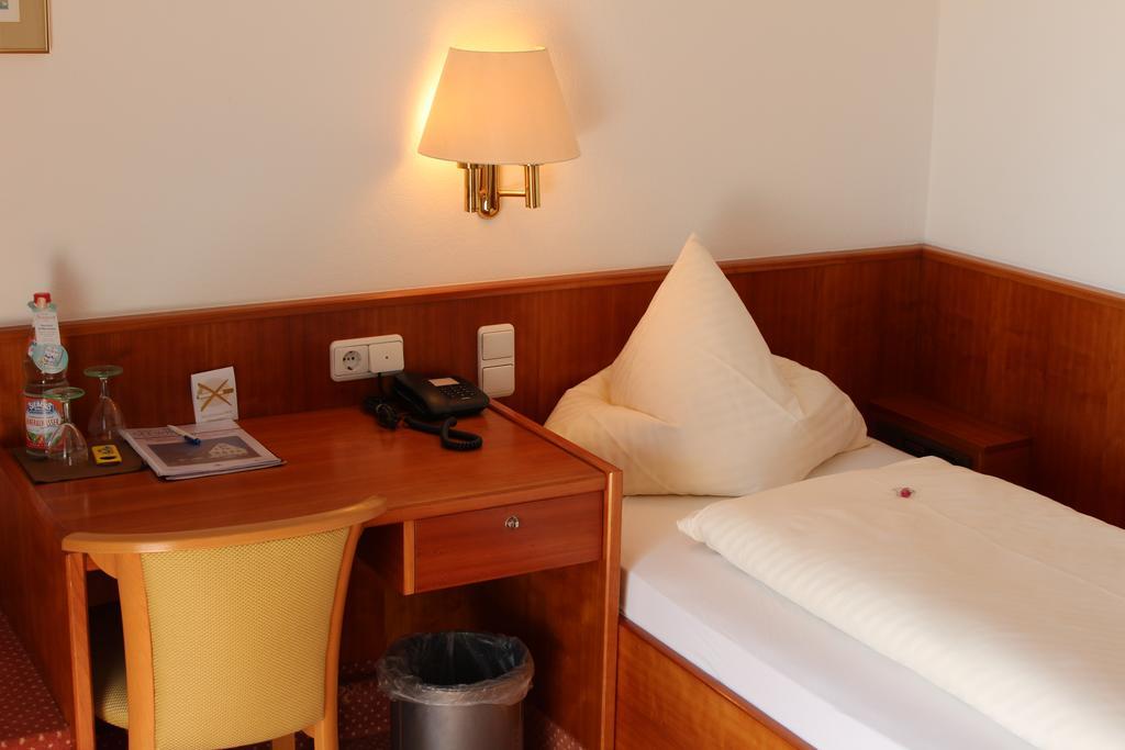 Hotel Seewirt ノネンホルン エクステリア 写真