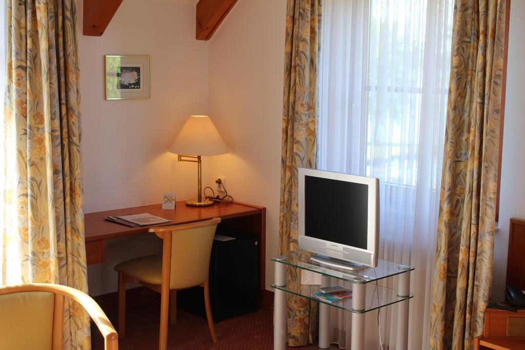 Hotel Seewirt ノネンホルン エクステリア 写真