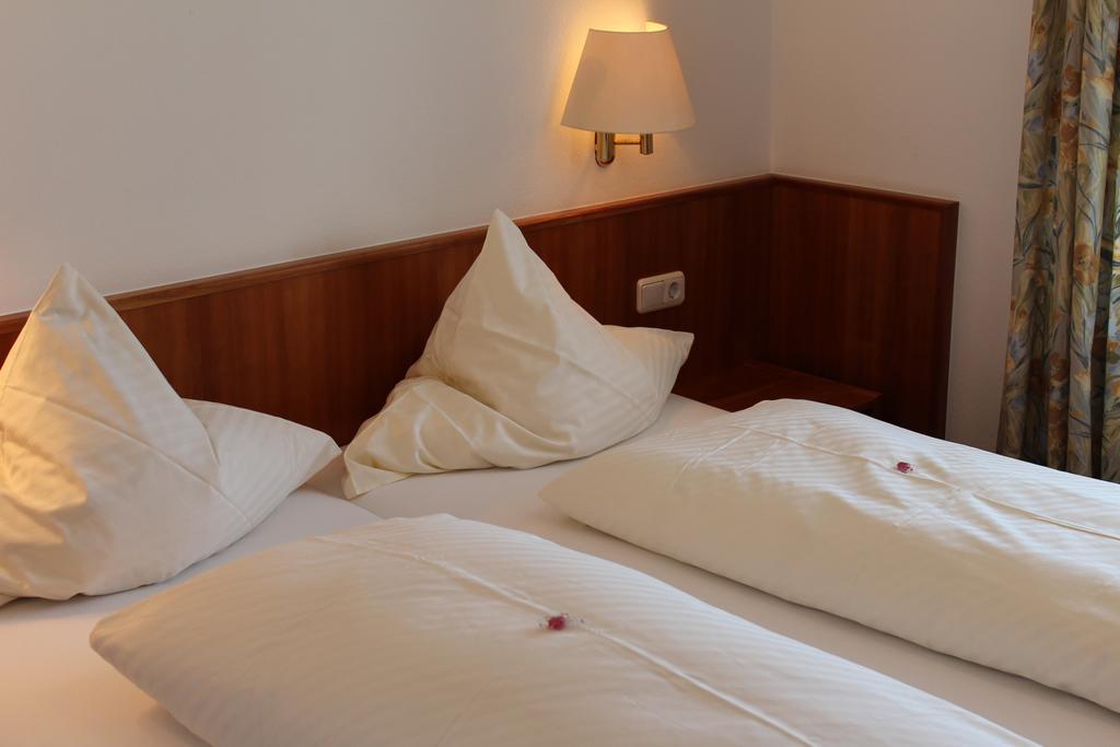 Hotel Seewirt ノネンホルン エクステリア 写真